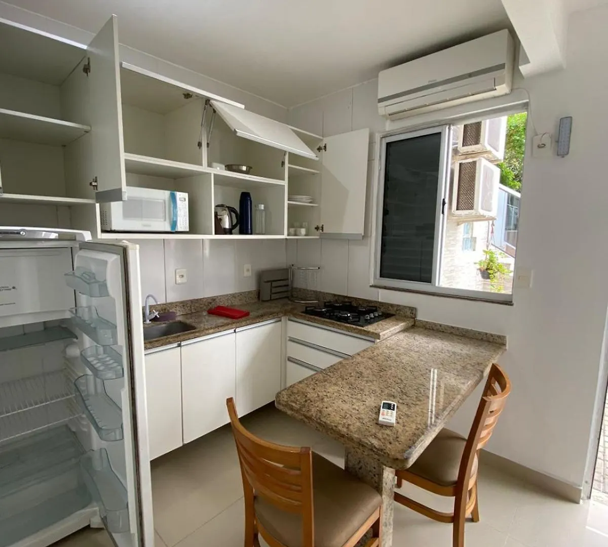 Apartamento Na Praia De Jurere Internacional location